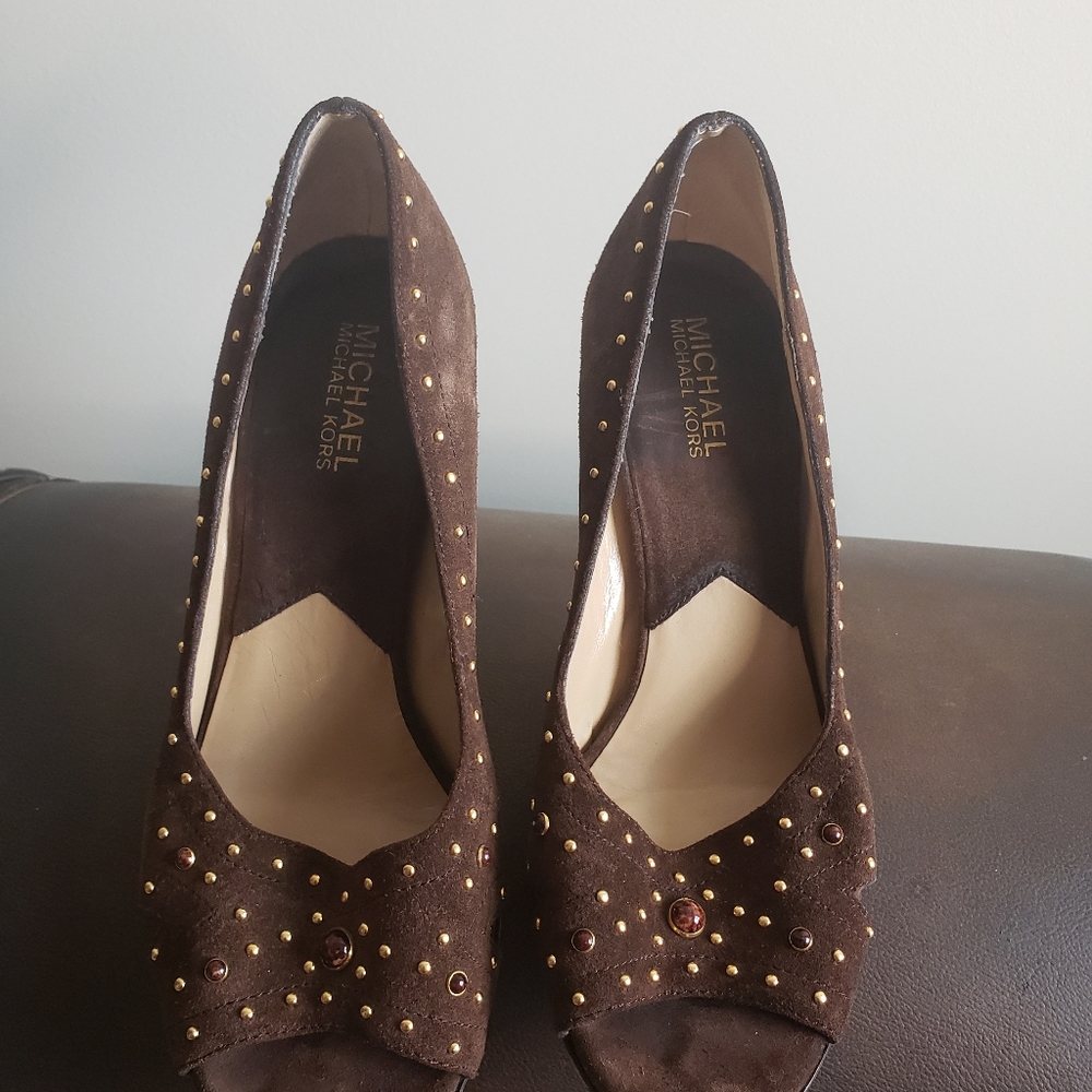 Michael Kors opened to heels